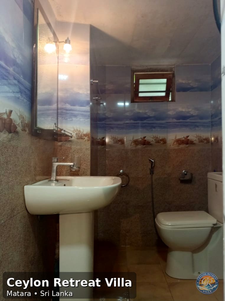 Clean private bathroom at Ceylon Retreat Villa